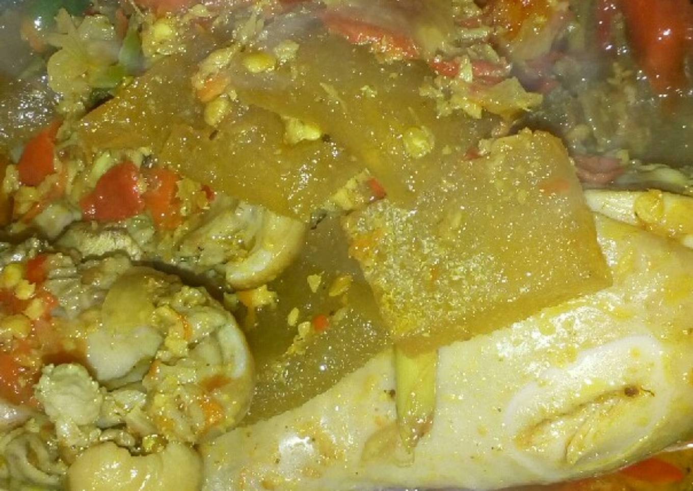 Kikil dan ayam rica-rica