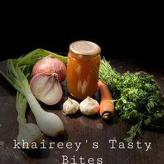 A picture of Vegetable stock 🥕 🧄.