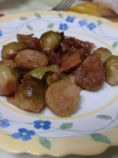 Foto de Couves de Bruxelas douradas (receita da Clara de Sousa)