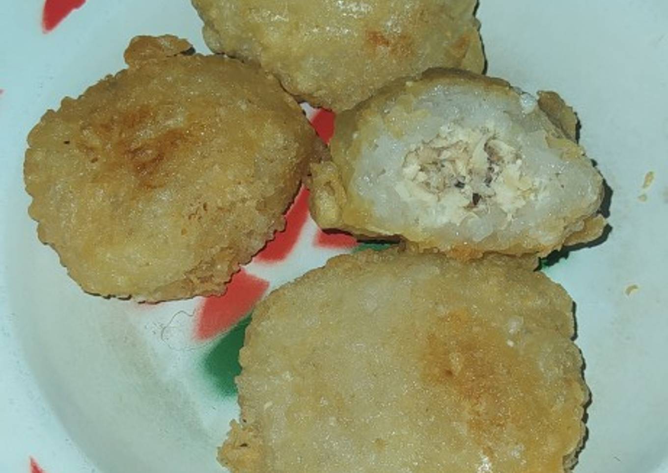Lemper goreng isi ayam