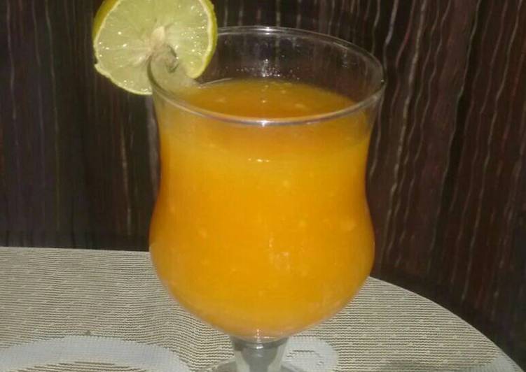 Recipe of Quick Honey papaya juice