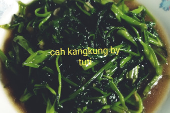 Resep Cah kangkung saos tiram Anti Gagal