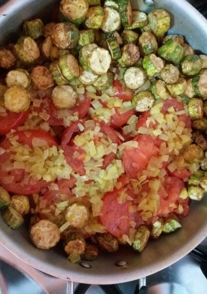 عکسی از دستور خوراک کدو سبز