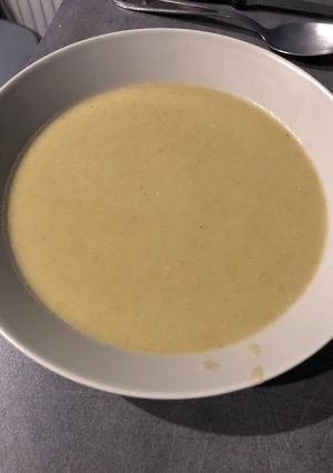 Une photo de Soupe endives poireaux jambon