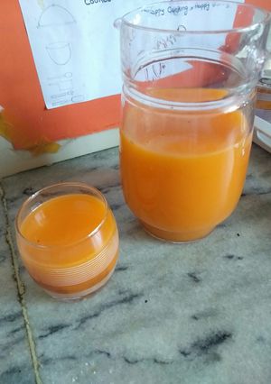 A picture of Orange and Mango Slush.