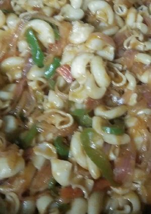 A picture of Macroni.