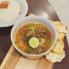 A picture of Sop buntut.
