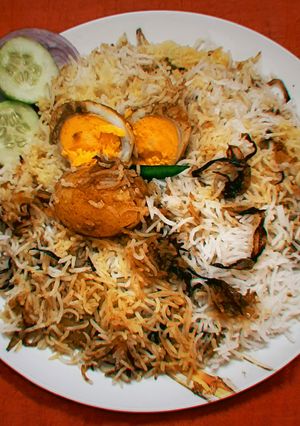 হাঁসের ডিমের বিরিয়ানি(hanser dimer biryani recipe in Bengali) রেসিপির প্রধান ছবি