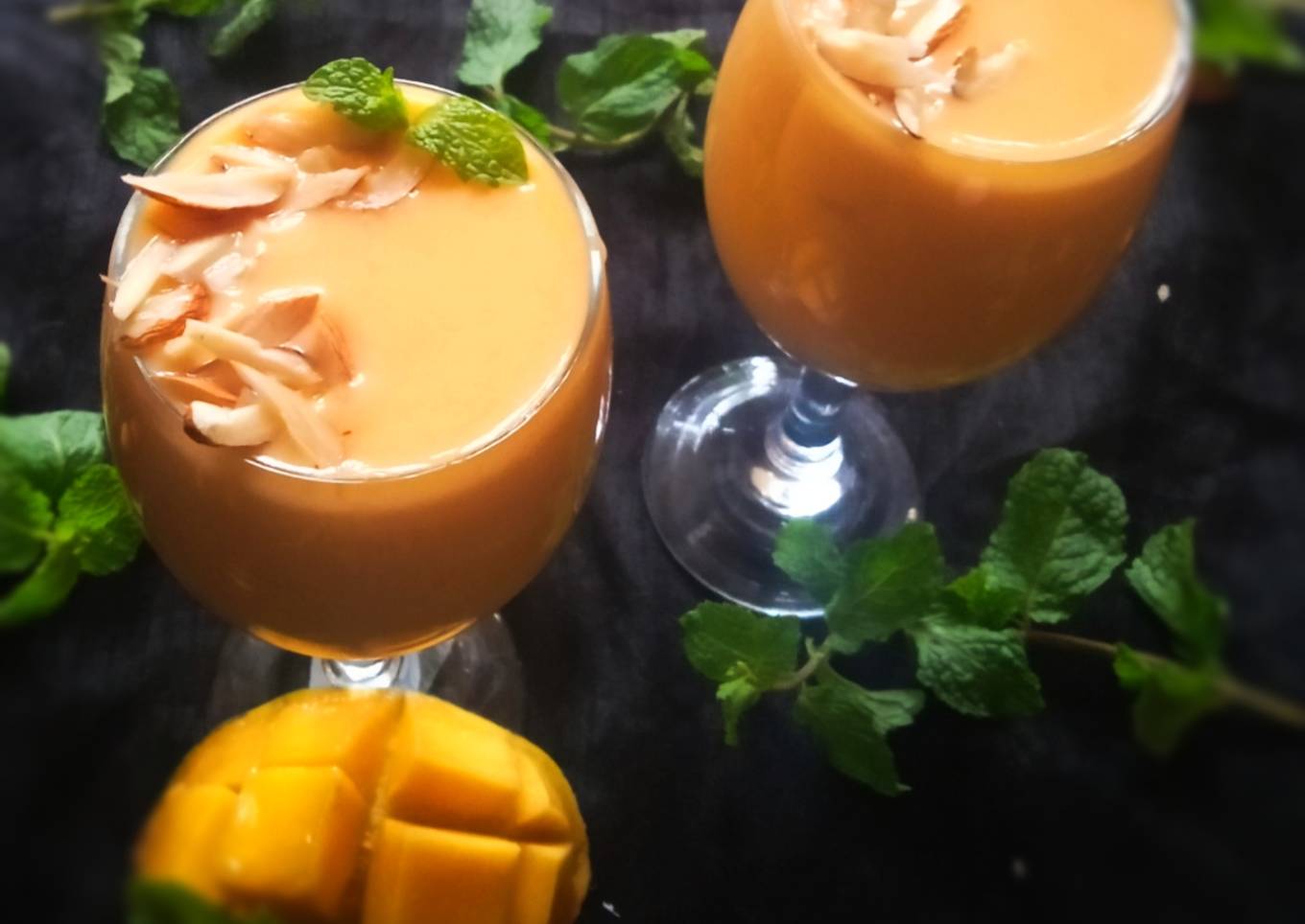 Mango Almond Smoothie