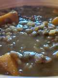 Lentejas al curry con dados de calabaza (Thermomix)