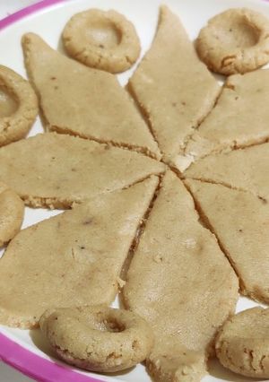 A picture of Kaju Katli.