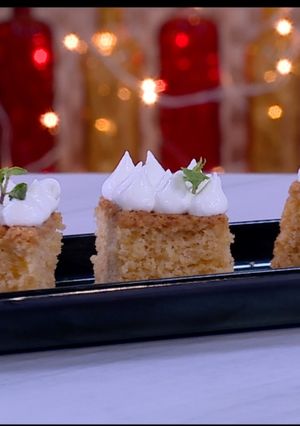 A picture of Orange Cinnamon Squares.