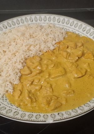 Una foto de Pollo al curry