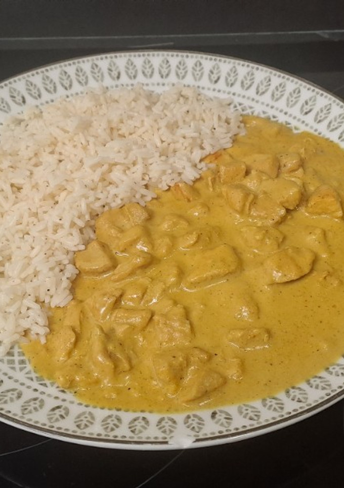 Una foto de Pollo al curry