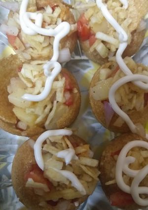 भरवा गोलगप्पे (bharwa golgappe recipe in Hindi) रेसिपी मुख्य फोटो