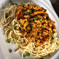 Chicken bolognese sauce A picture of Chicken bolognese sauce.