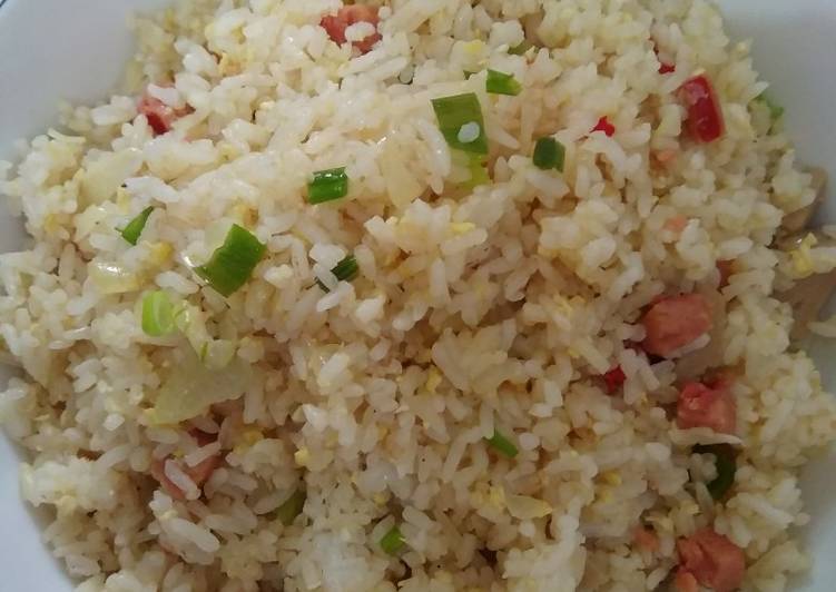 Langkah Mudah Menyiapkan Nasi goreng hongkong Top Enaknya