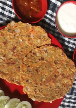 A picture of Carrot Paratha.