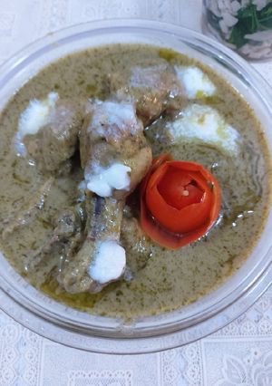 A picture of Green Chicken.