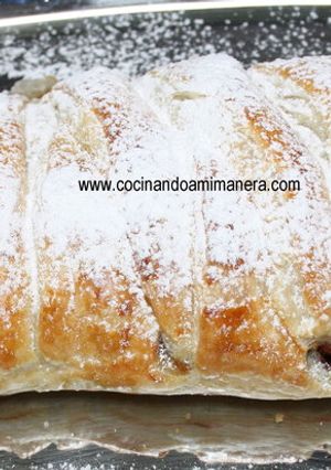 Foto principal de Trenza de hojaldre con chocolate
