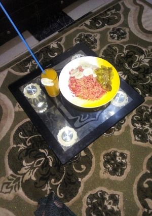 A picture of Fried rice with cabbage sauce.