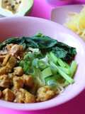 Mi ayam KW pepaya serut
