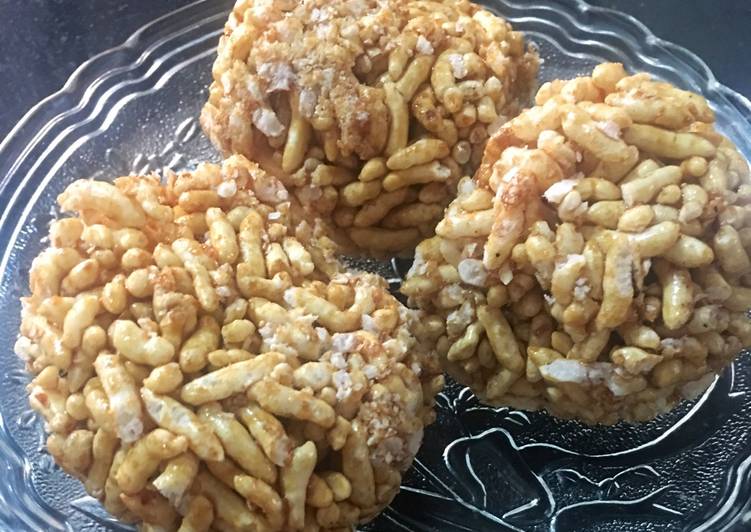 Recipe of Quick Gur Murmura Laddoo/Jaggery -Puffed Rice Balls
