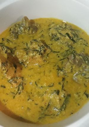 A picture of Egusi soup.