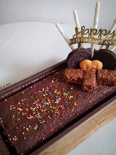 Foto resep Brownies Ultah Sederhana