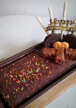 Foto resep Brownies Ultah Sederhana