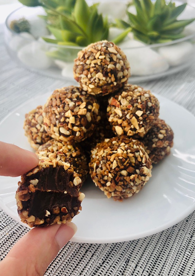 Una foto de Trufas de turrón 🍫🎄