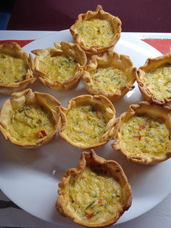 Una foto de Canastitas de zapallitos y zucchini