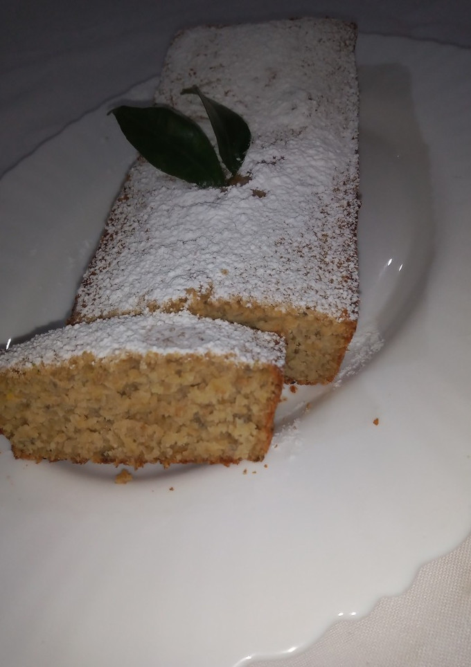 Una foto de Budín húmedo de banana y mandarinas con avena. 🍊 🍌