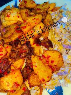 A picture of Sultan chips with scrambled eggs 😋😋.