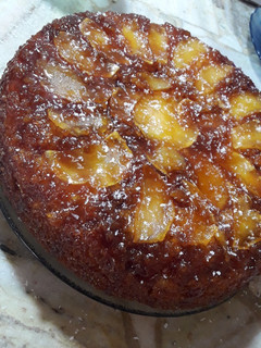 Una foto de Torta invertida de manzana