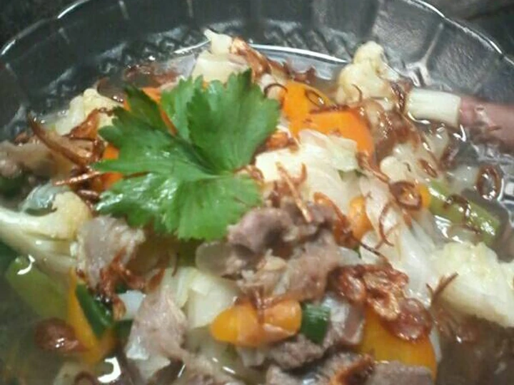 Langkah Gampang Menyiapkan Resep Sayur sop daging sapi simple yang Enak Banget