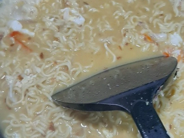 Langkah Gampang Menyiapkan Resep Indom*e ala mie tek tek kuah kental yang Bikin Ngiler Anti Ribet, Mantap Sekali