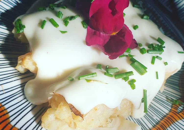 Falsos canelones de puerro con merluza y gambas