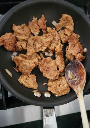 A picture of Seasoned Seitan (Steamed + Stir fried).