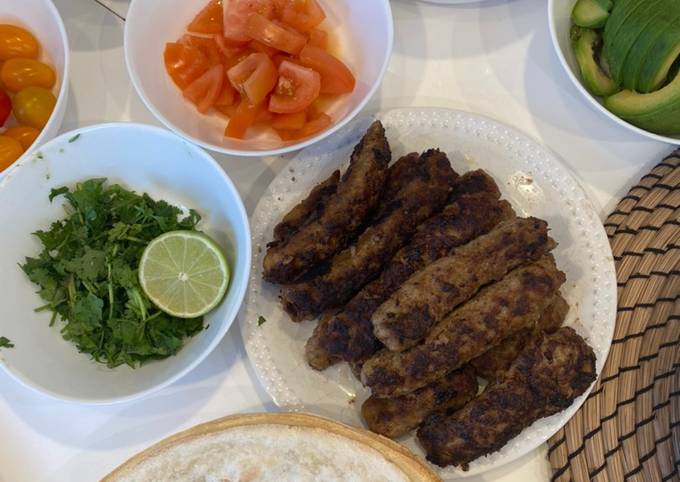 Recipe of Fajitas à la viande 🥩 Avec de la feta, de l’avocat, des tomates et de la coriandre