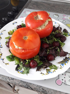 Una foto de Tomates rellenos