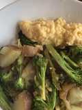 Legumes com Alho e Hummus