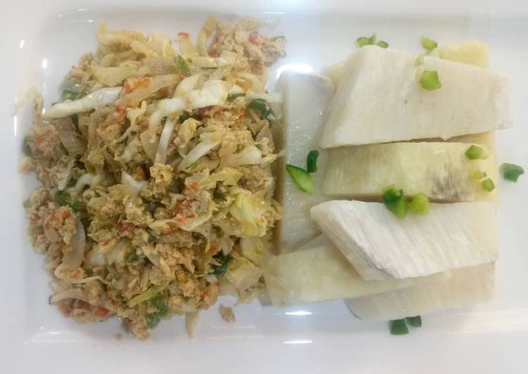 Easiest Way to Prepare Appetizing Boiled yam with egg sauce Cooking Basics for Beginners