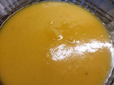 Sopa cremosa de zapallo y papa