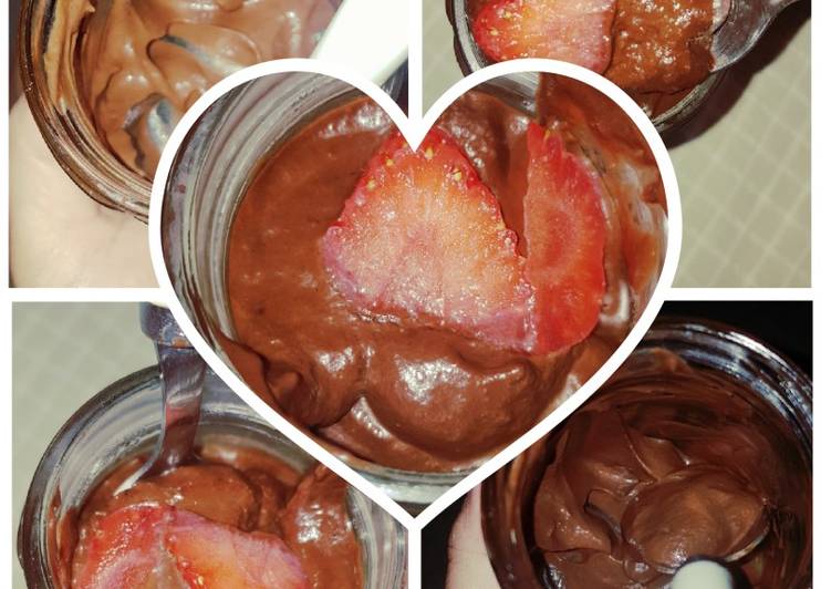 Alpukat Coklat Mousseš„