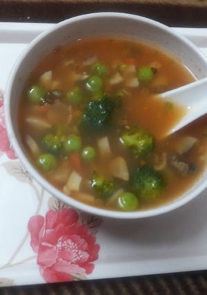 A picture of Brockely Mushroom Peas Soup.