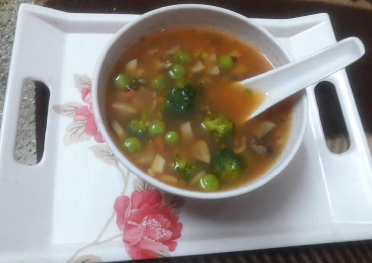 Recipe of Ultimate Brockely Mushroom Peas Soup