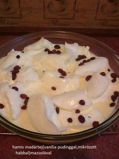 Hamis madártej mazsolával recept fotója