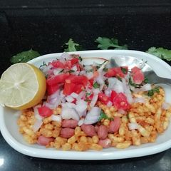 A picture of Mangalore style churumuri.