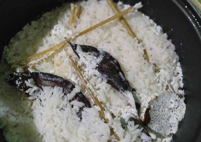 Cara Memasak Nasi uduk/nasi gurih magic com Sederhana Dan Enak
